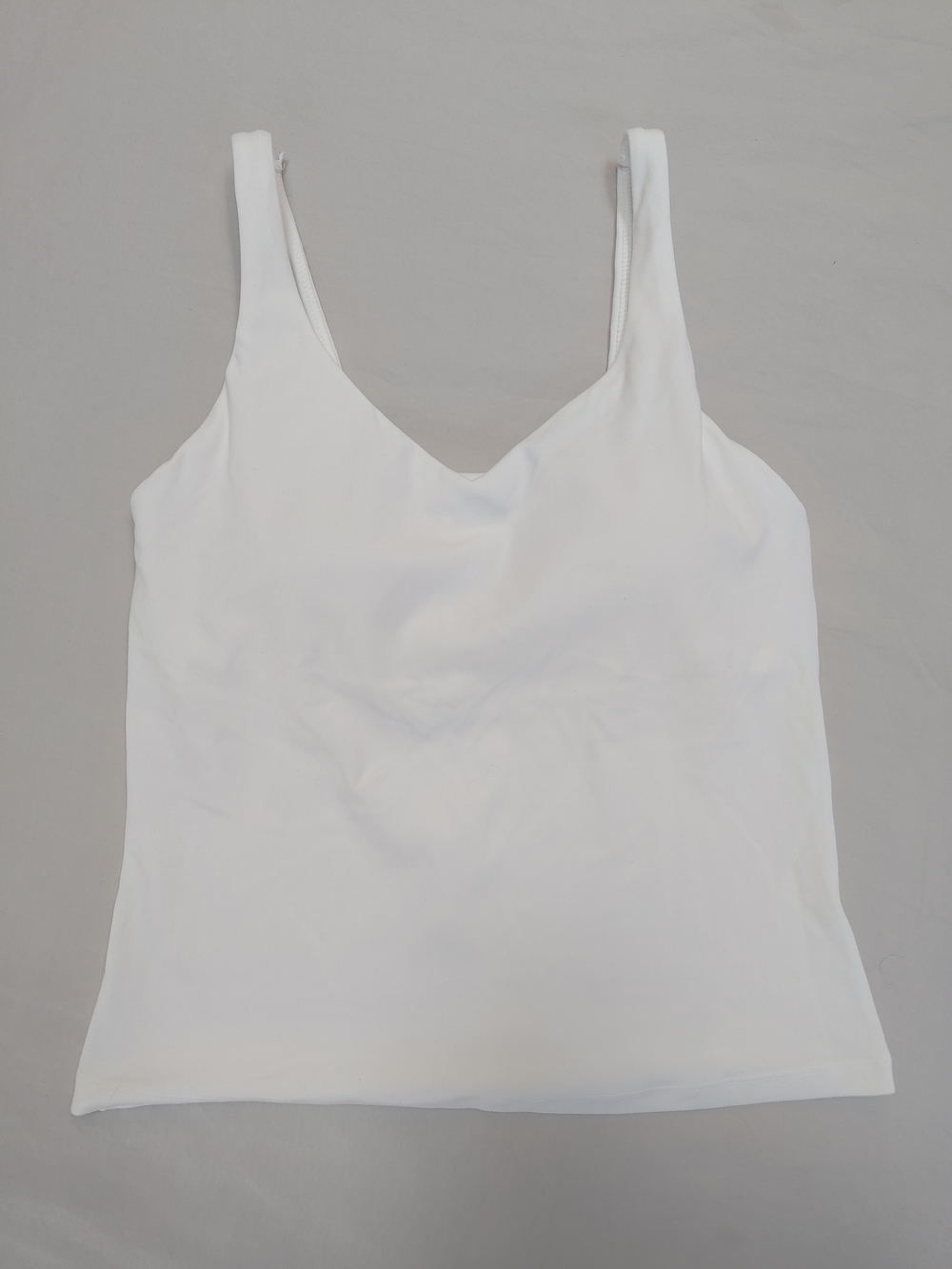 OFFLINE by Aerie Real Me V-Neck Tank Top M White Sleeveless Activewear